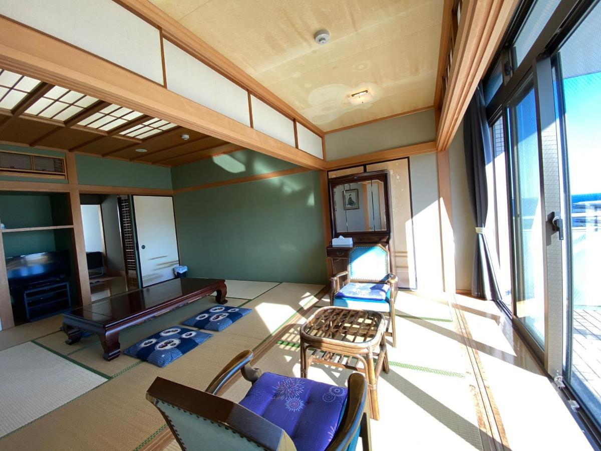 Atami Onsen Guest House Megumi Exterior foto